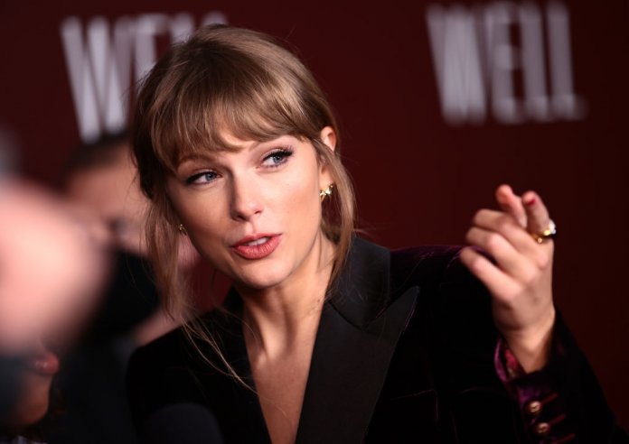 Tất tần tật về vụ kiện bản quyền liên quan đến ca khúc Shake It Off của Taylor Swift Tất tần tật về vụ kiện bản quyền liên quan đến ca khúc Shake It Off của Taylor Swift