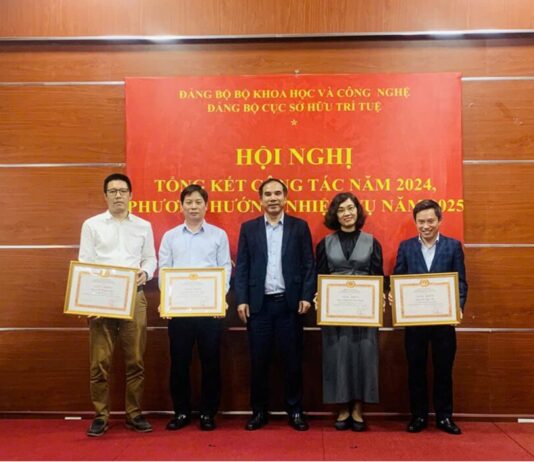 Đảng bộ Cục Sở hữu trí tuệ Việt Nam tổng kết công tác năm 2024 và triển khai nhiệm vụ năm 2025 Đảng bộ Cục Sở hữu trí tuệ Việt Nam tổng kết công tác năm 2024 và triển khai nhiệm vụ năm 2025, Đảng bộ Cục Sở hữu trí tuệ Việt Nam tổng kết công tác năm 2024, Đảng bộ Cục Sở hữu trí tuệ Việt Nam triển khai nhiệm vụ năm 2025, Đảng bộ Việt Nam tổng kết công tác năm 2024 và triển khai nhiệm vụ năm 2025,