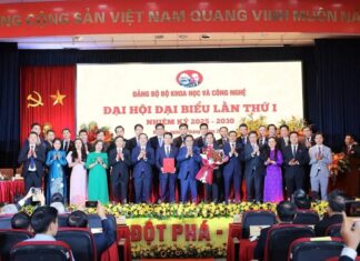 Sở hữu trí tuệ: Công cụ cạnh tranh quốc gia sở hữu trí tuệ công cụ cạnh tranh quốc gia, vai trò sở hữu trí tuệ với nền kinh tế Việt Nam, bảo hộ quyền sở hữu trí tuệ tại Việt Nam, nâng cao năng lực cạnh tranh quốc gia bằng sở hữu trí tuệ Việt Nam, chiến lược phát triển sở hữu trí tuệ quốc gia Việt Nam,