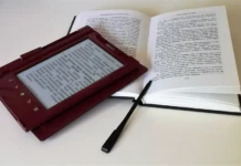 Chia sẻ ebook “lậu” có thể bị xử lý thế nào theo dự thảo mới? VLIP chuyên gia sở hữu trí tuệ phân tích dự thảo Nghị định xử phạt chia sẻ ebook lậu tại văn phòng Hà Nội