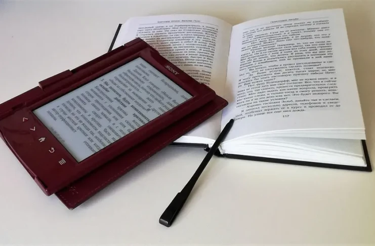 VLIP chuyên gia sở hữu trí tuệ phân tích dự thảo Nghị định xử phạt chia sẻ ebook lậu tại văn phòng Hà Nội